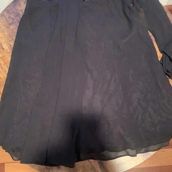 White House Black market one shoulder black dress - Picture 3 of 8